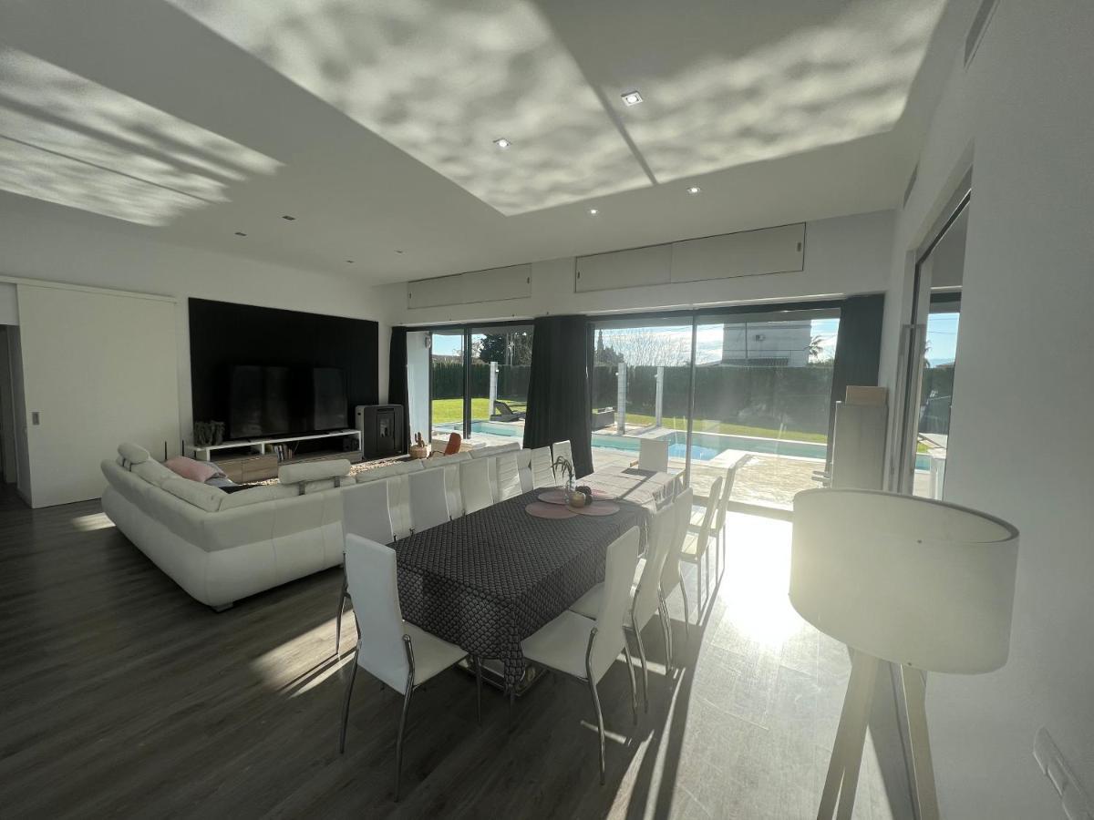Luxury House Del Delta Villa Deltebre Eksteriør billede